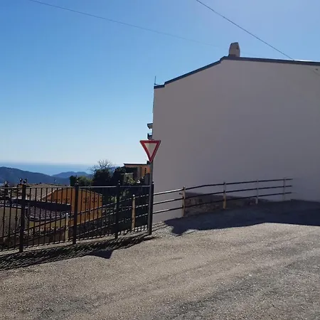 Fontana Seri Apartment Ulassai